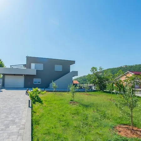 Carpe Diem - With Private Pool