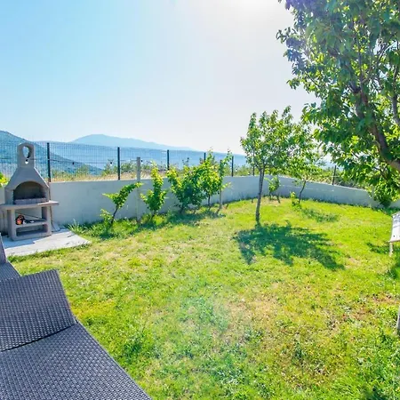 Carpe Diem - With Private Pool Mostar