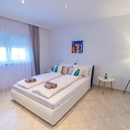 Carpe Diem - With Private Pool Mostar